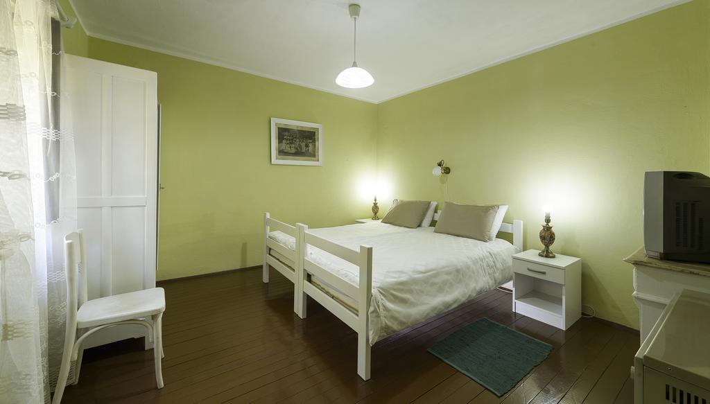Hotel La Vecchia Casa à Cetinje Extérieur photo
