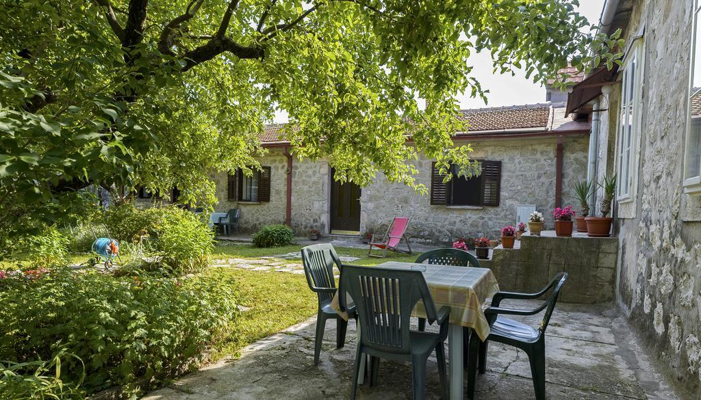 Hotel La Vecchia Casa à Cetinje Extérieur photo