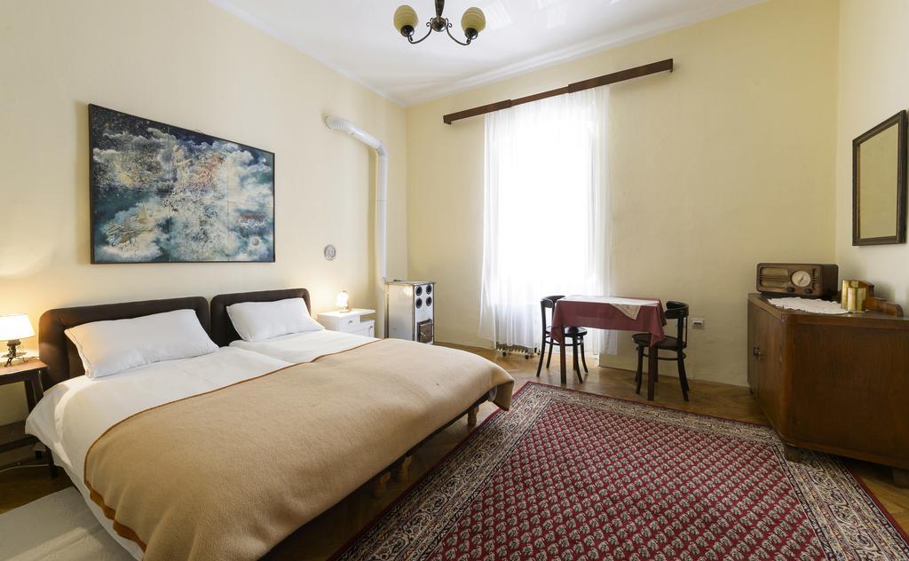 Hotel La Vecchia Casa à Cetinje Extérieur photo
